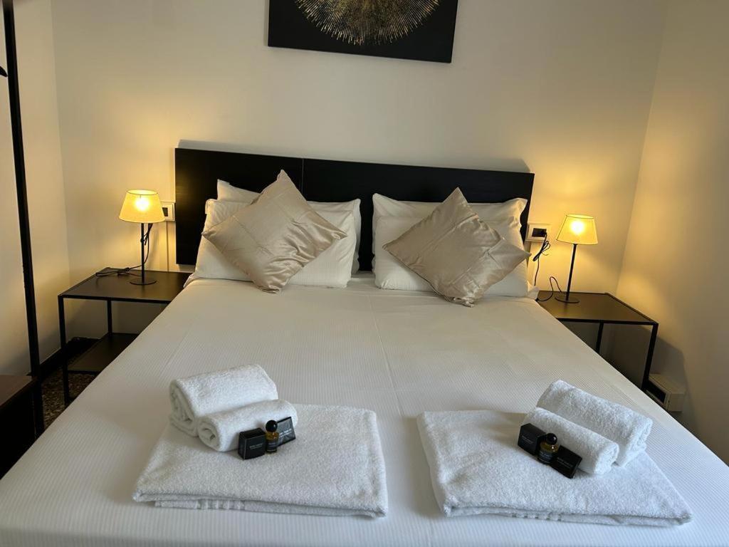 Brignole Rooms Genua Zewnętrze zdjęcie