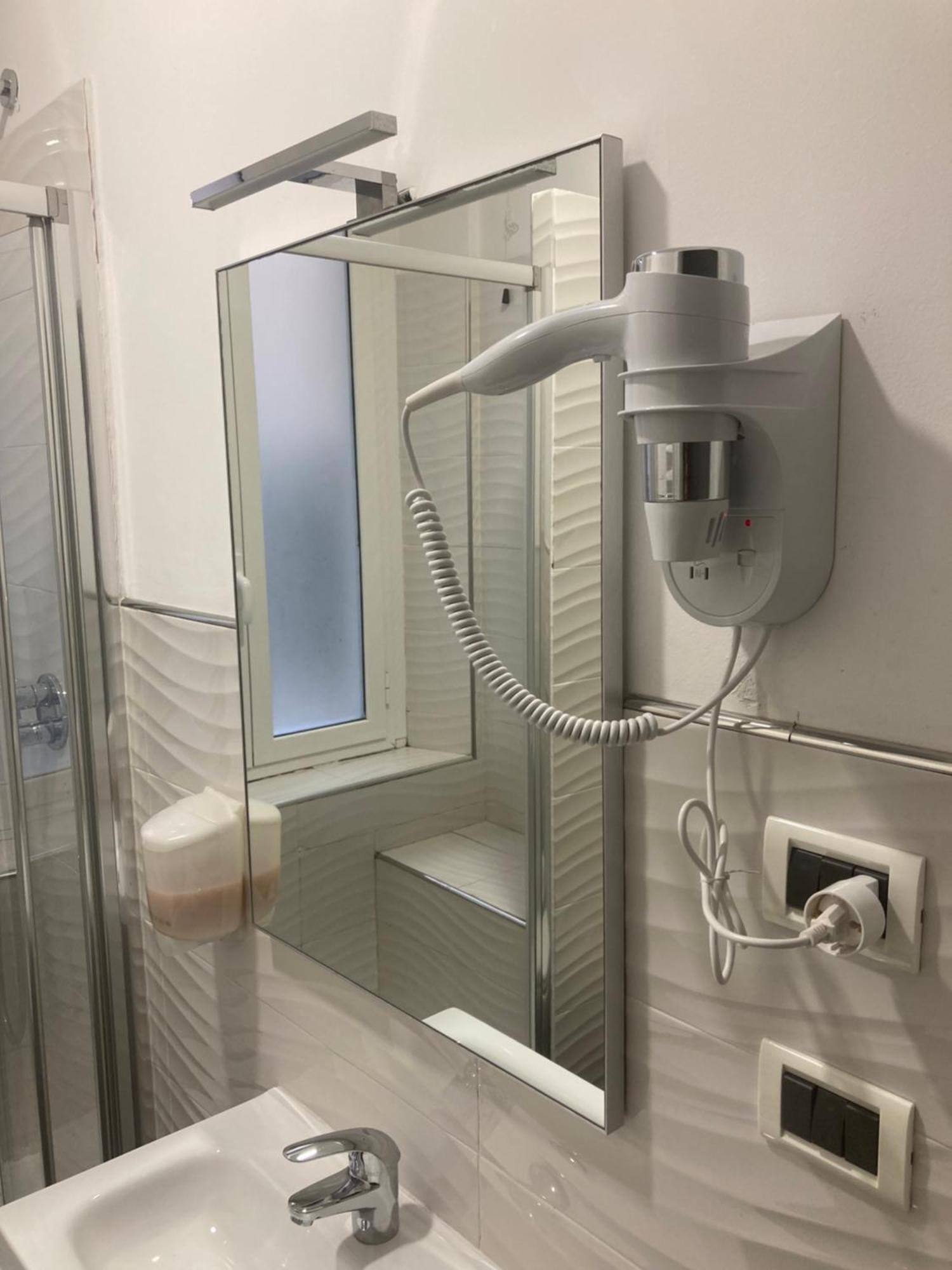Brignole Rooms Genua Zewnętrze zdjęcie